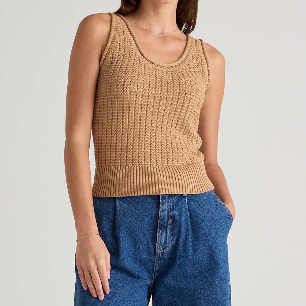 Quince 100% Organic Cotton Waffle Cropped Sweater Tank Camel - Large